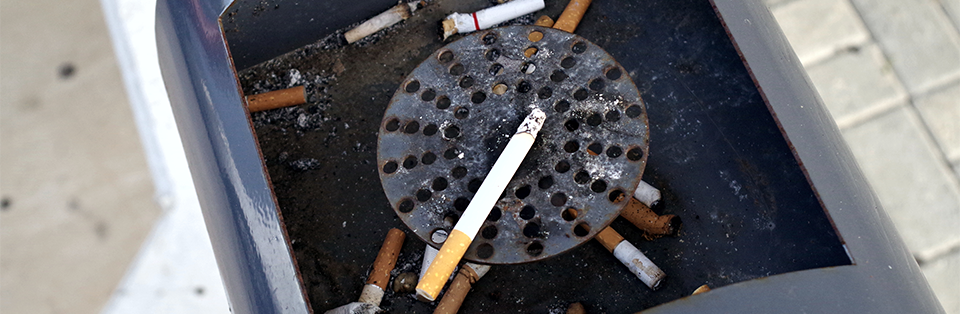 cendrier ext&eacute;rieur collectif